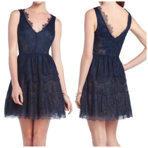 BCBGMaxAzria Willa Navy Lace Mini Cocktail Dress V-Neck Layered Ruffle Evening S - Picture 8 of 8